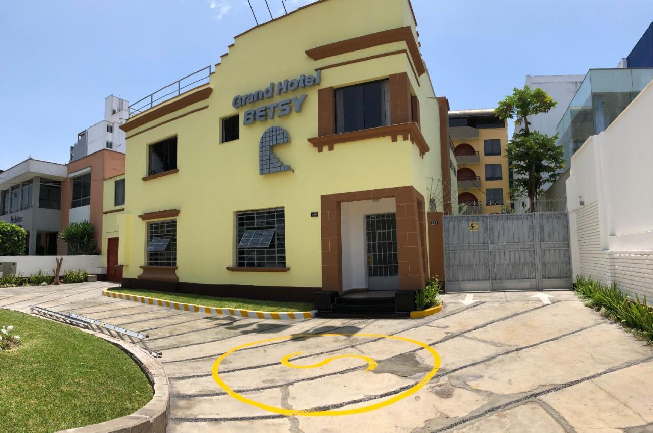 Grand Hotel Betsy Lima Luaran gambar