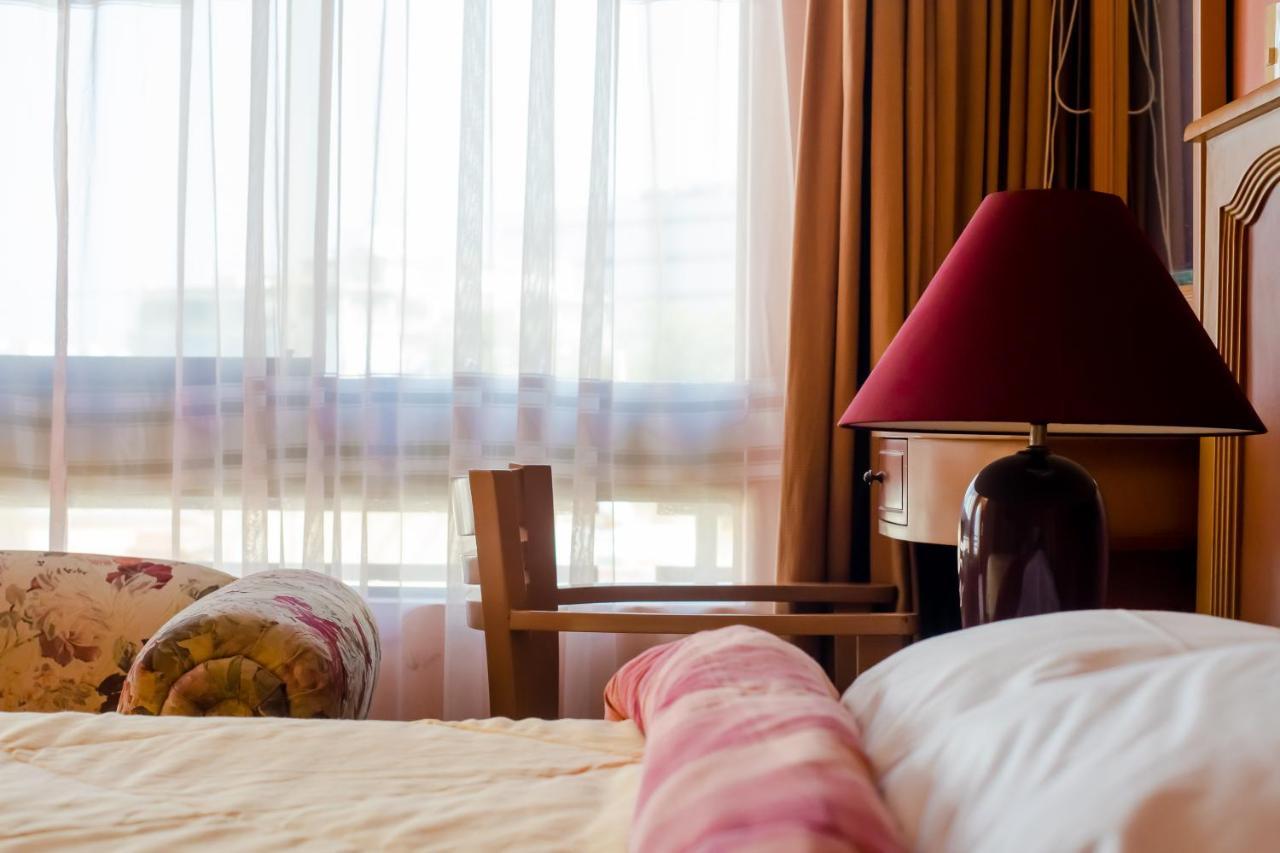 Grand Hotel Betsy Lima Luaran gambar